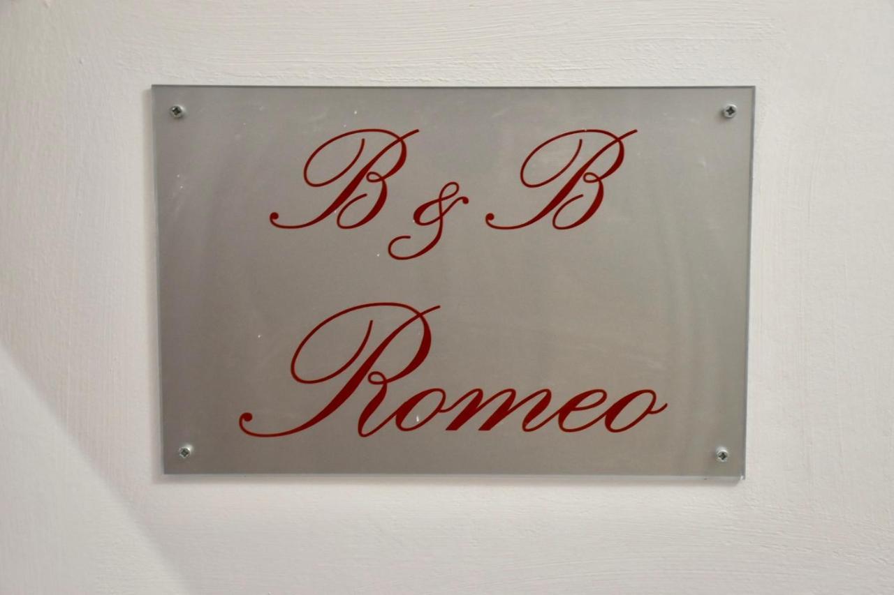 B&B Romeo Бари Екстериор снимка